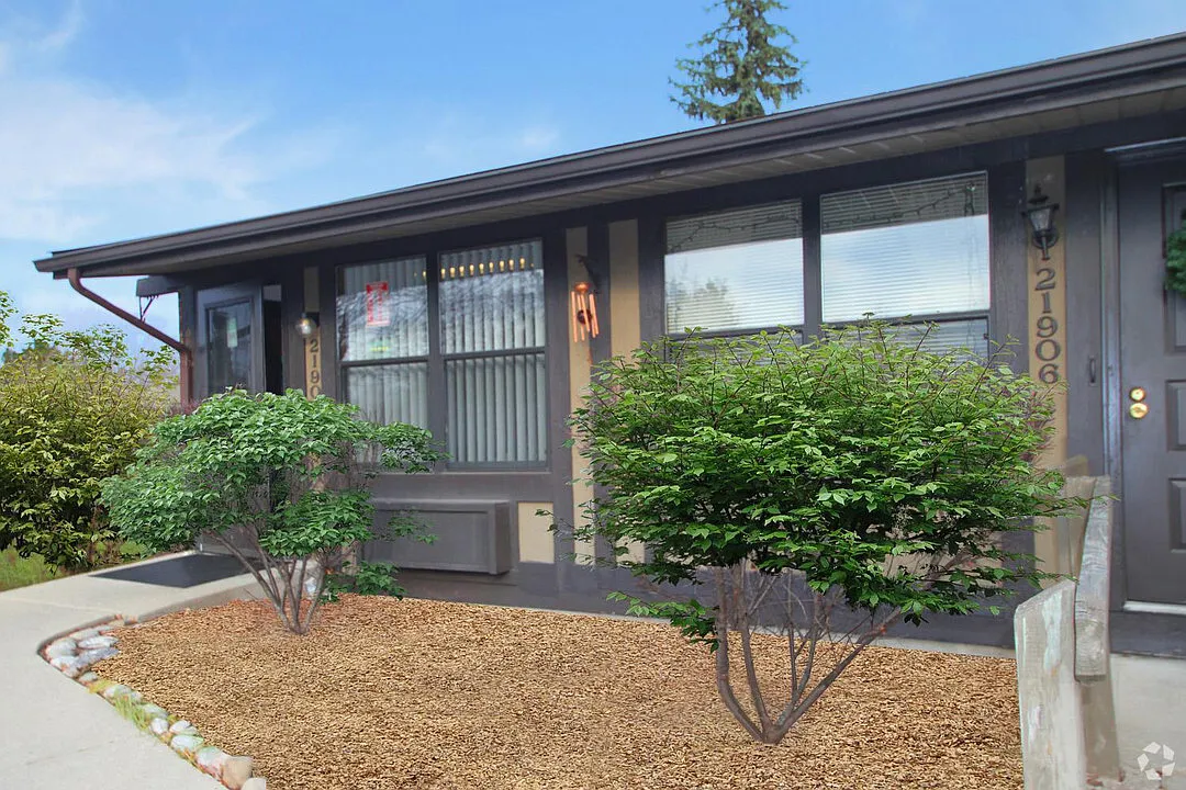 Cedargate Apartments — Photo 2