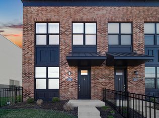 320 N Indiana Ave, Crown Point, IN 46307