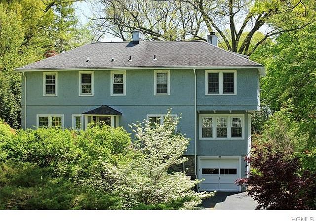 1st image of 240 Hunter Ave