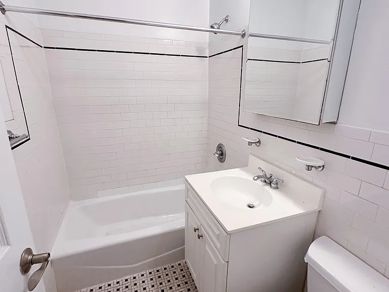 152 E 84th St #5K — Photo 7