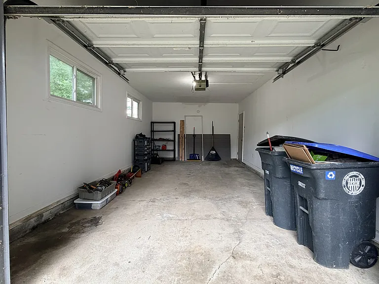 750 Dawson Rd — Photo 23