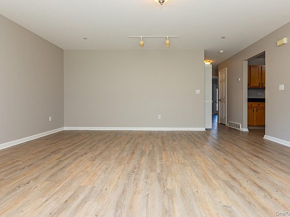 2nd image of 202 Crystal Hill Lane