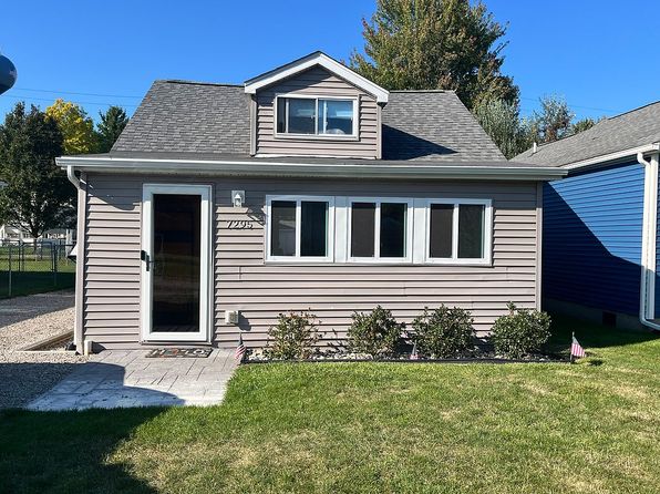 7295 Cedar Rd