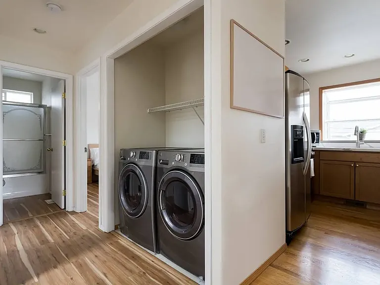 2520 S Orcas St #B — Photo 41