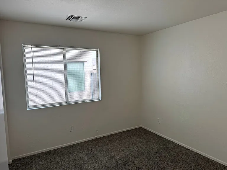 9820 W Heber Rd — Photo 11