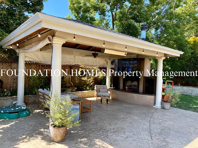 32 Devonshire Dr — Photo 20