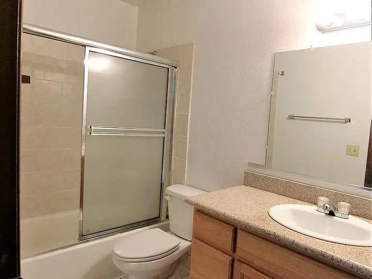5842 NE 75th St #C107 — Photo 17