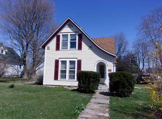 427 Macomb Rd, Rushville, IL 62681