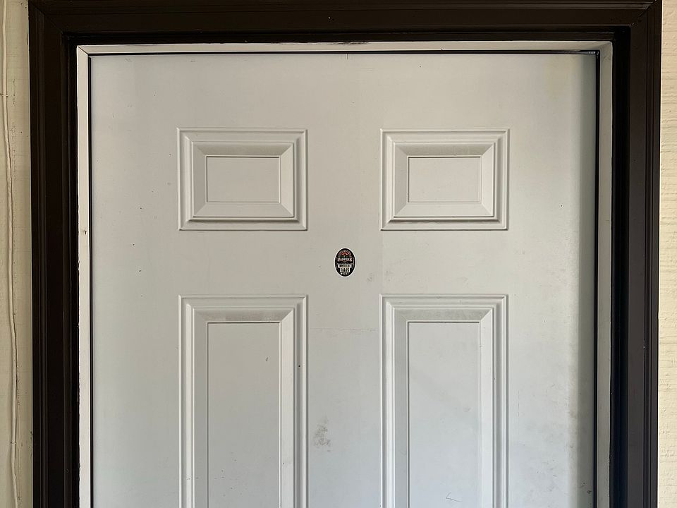 1st image of 2601 Sussex Ave #2