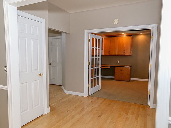 Welcoming Foyer