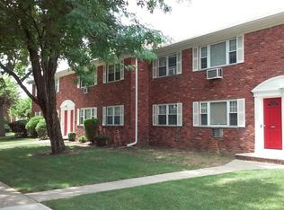 1265A Valley Rd, Wayne, NJ 07470