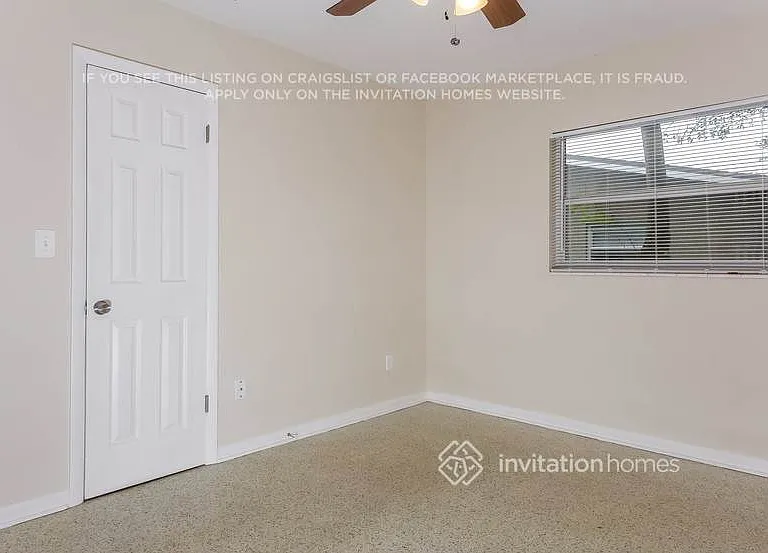 1710 Puritan Ave — Photo 7