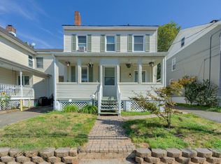 84 3rd St, Keyport, NJ 07735