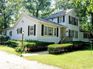 45 Deerfield Rd, --, IL 60015