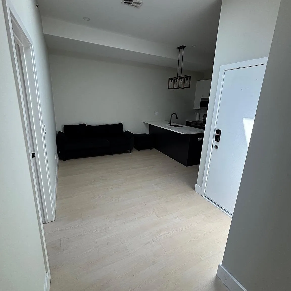 2 bed, 2.0 bath, 1400 sqft, $1,850 — Photo 4