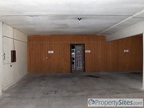 4th image of 2588 S Elizabeth St APT 6