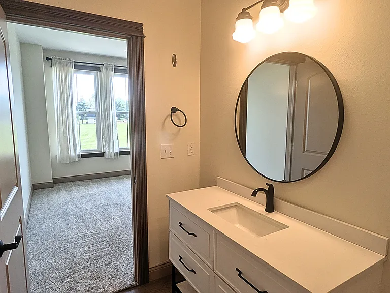 3489 S Constance Ave — Photo 28