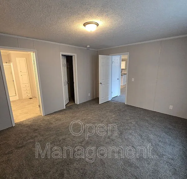 511 E 1st St #82 — Photo 14