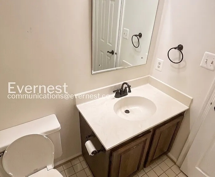 11829 Parliament Dr — Photo 27