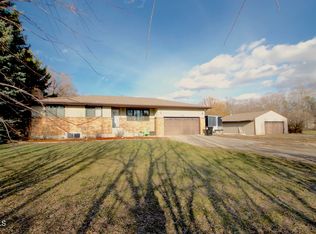 735 W Bristol Dr, Bismarck, ND 58501