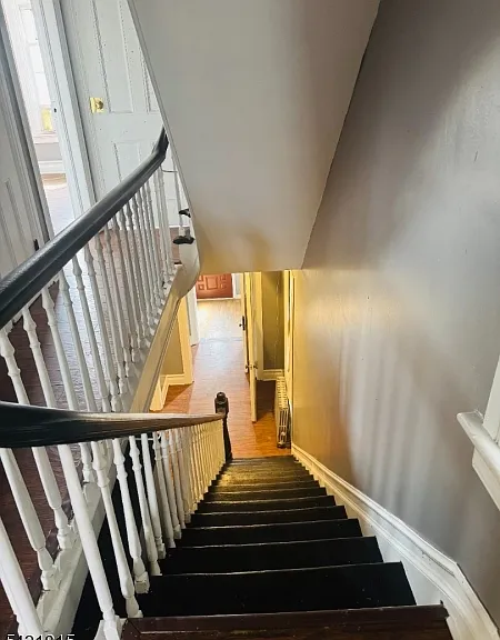 961 Lafayette St — Photo 13