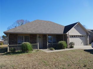 250 Azalea Dr, Greenwood, AR 72936
