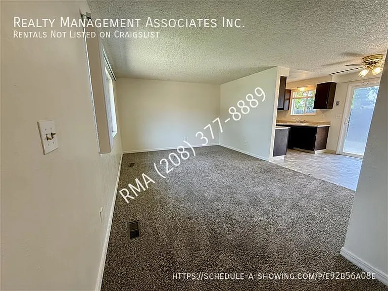9063 W Ruth St — Photo 2