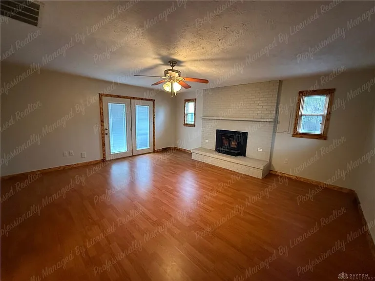 217 Wolf Ave — Photo 17