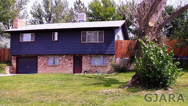 1st image of 708 Jasmine Ln