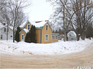 1023 15th Ave E, Menomonie, WI 54751
