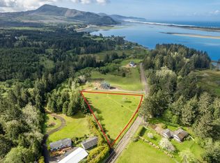 101 Whiskey Creek Rd, Tillamook, OR 97141