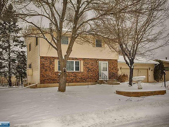 2nd image of 8375 Tamarack Dr