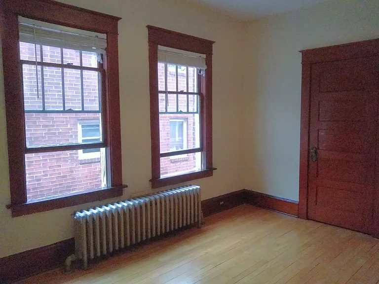 19 S Willard St — Photo 5