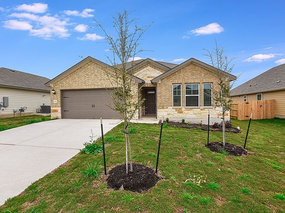 Discover 1007 Wild Angler Way in Cross Creek - The Hills.