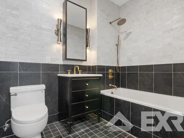 875 4th Avenue image 2 of 10
