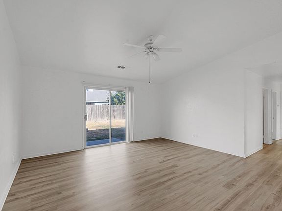 3rd image of 2122 Harrison Ct