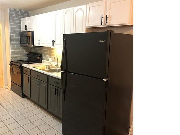 2nd image of 737 N Central Ave APT 204