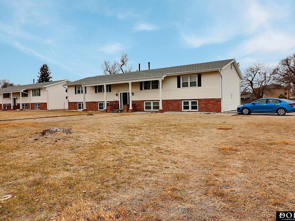 2nd image of 527 N Clarmar Ave #4