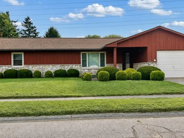 25 Newton Dr, Pleasant Hill, OH 45359