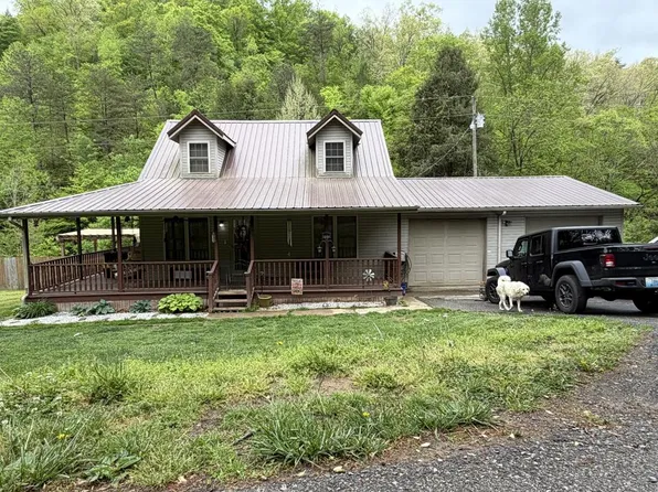 1021 State Route 689, Volga, KY 41219