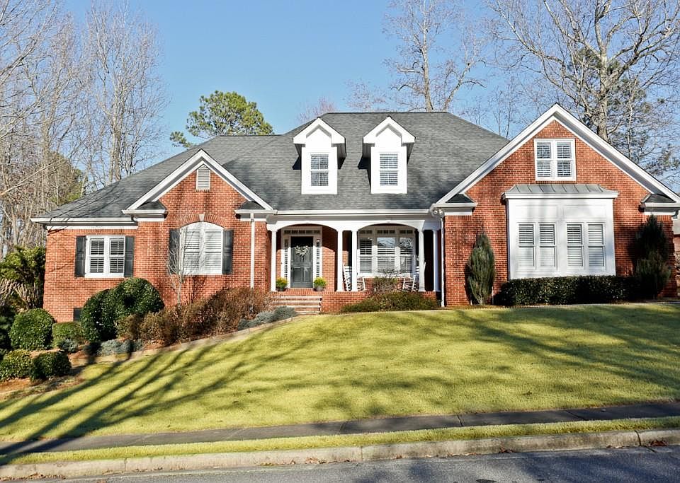 1st image of 2825 Towne Village Dr