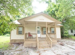 1404 Hazel St, Waycross, GA 31501