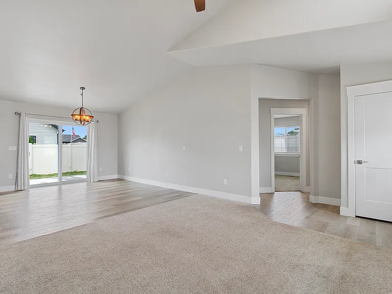 902 Monument Peak Pl — Photo 6