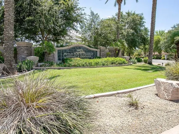 2070 E COCONINO Court #35, Gilbert, AZ 85298