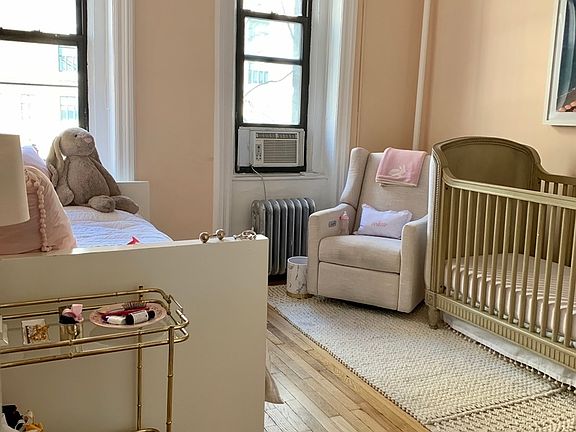 4th image of 821 Park Ave #2W
