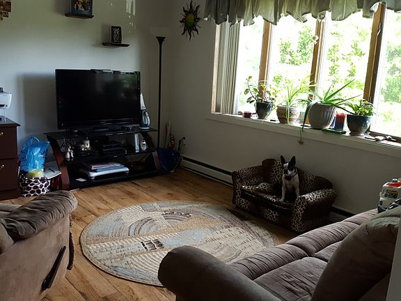 Living room with Bay Window