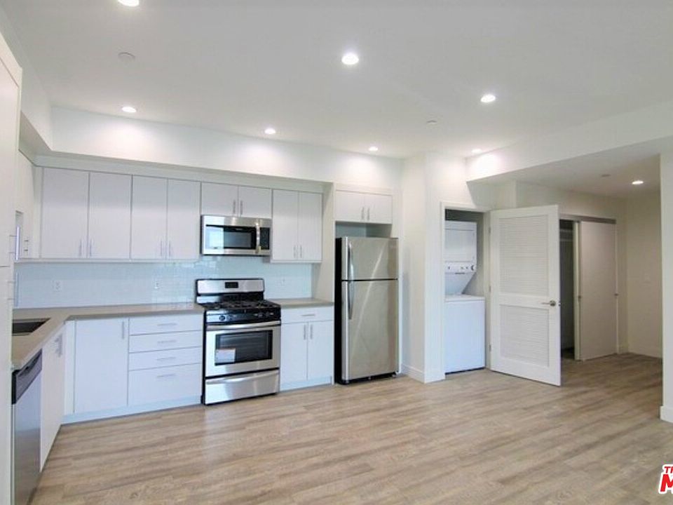 1st image of 744 S Hartford Ave #2051