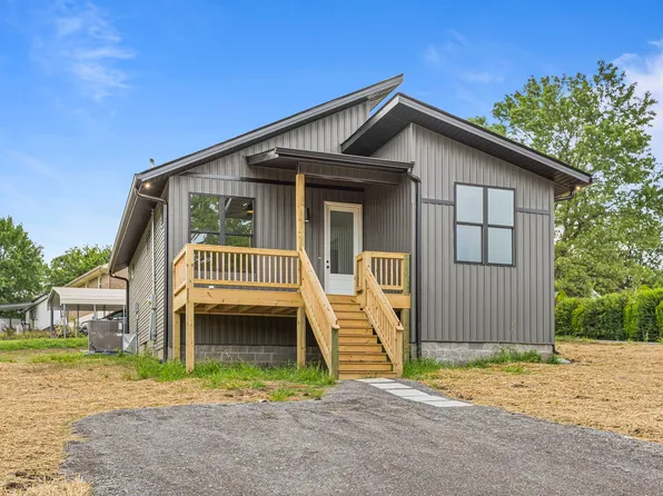 1144 Apple St, Lewisburg, TN 37091