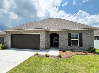 108 Villa Dr, Thibodaux, LA 70301