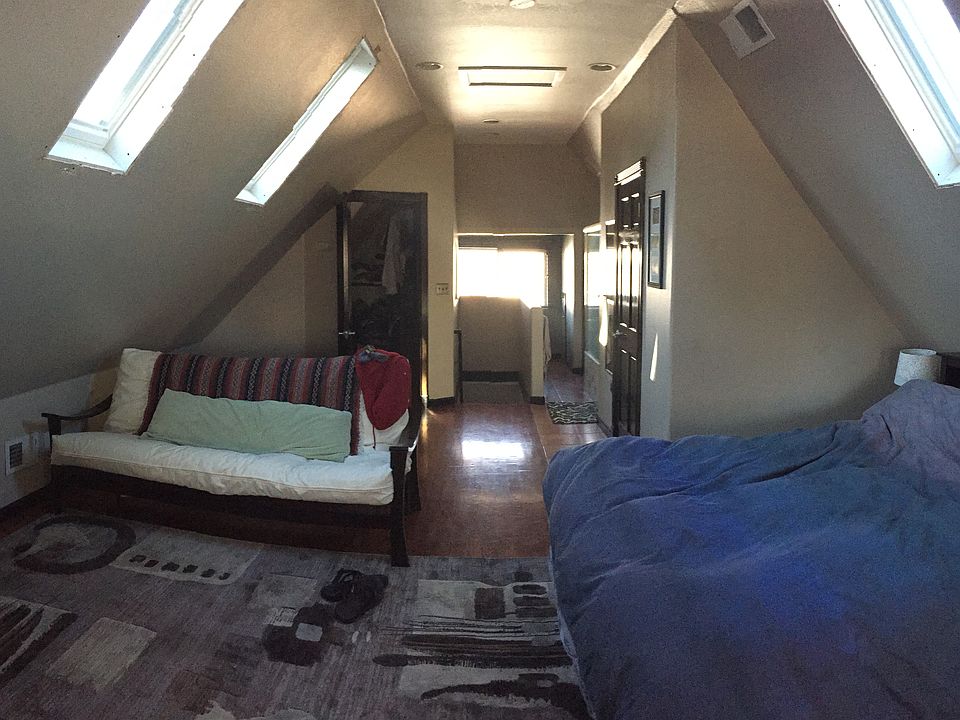 1st image of 2633 N Vine St